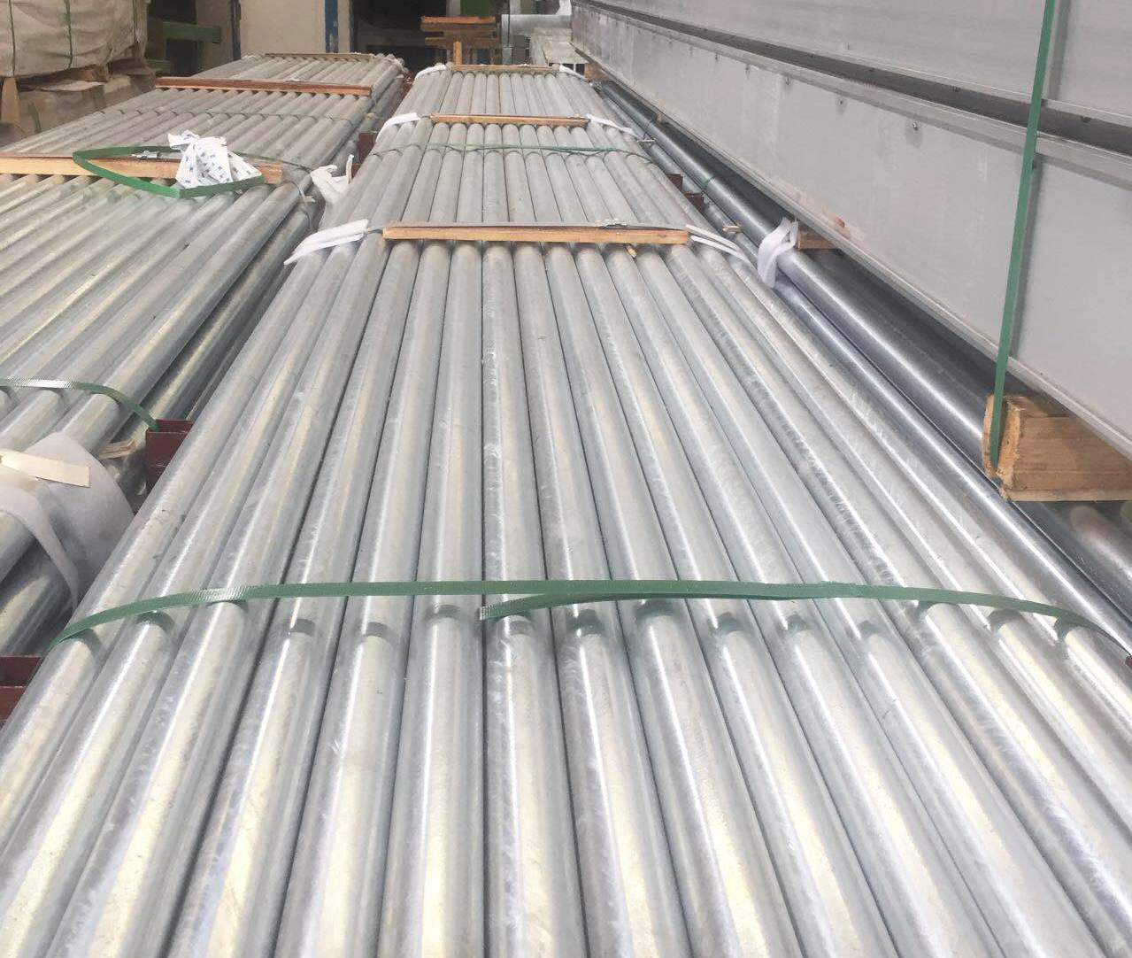 震撼！首家传统热镀锌厂使用新型无铬钝化剂工艺成功
